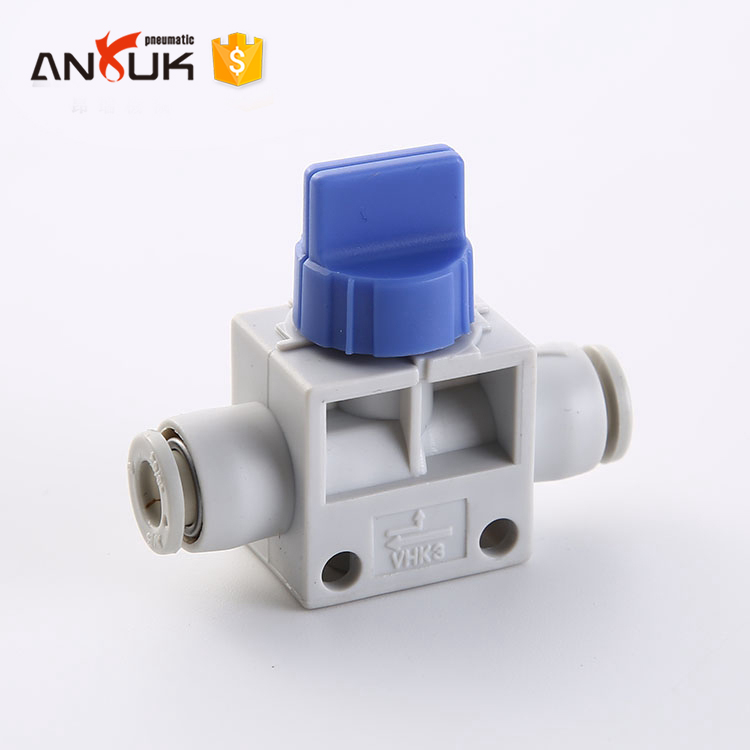 Factory wholesale tube pipe air push connector plastic fittings